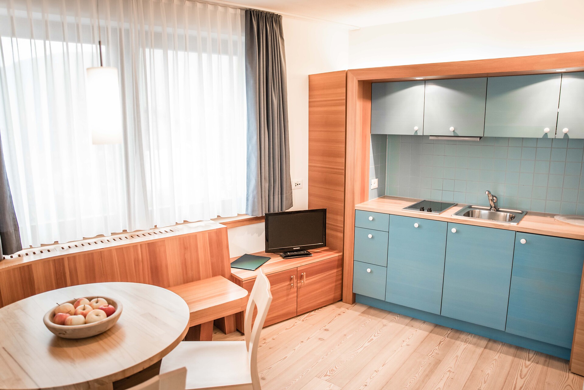 Easy Apartment