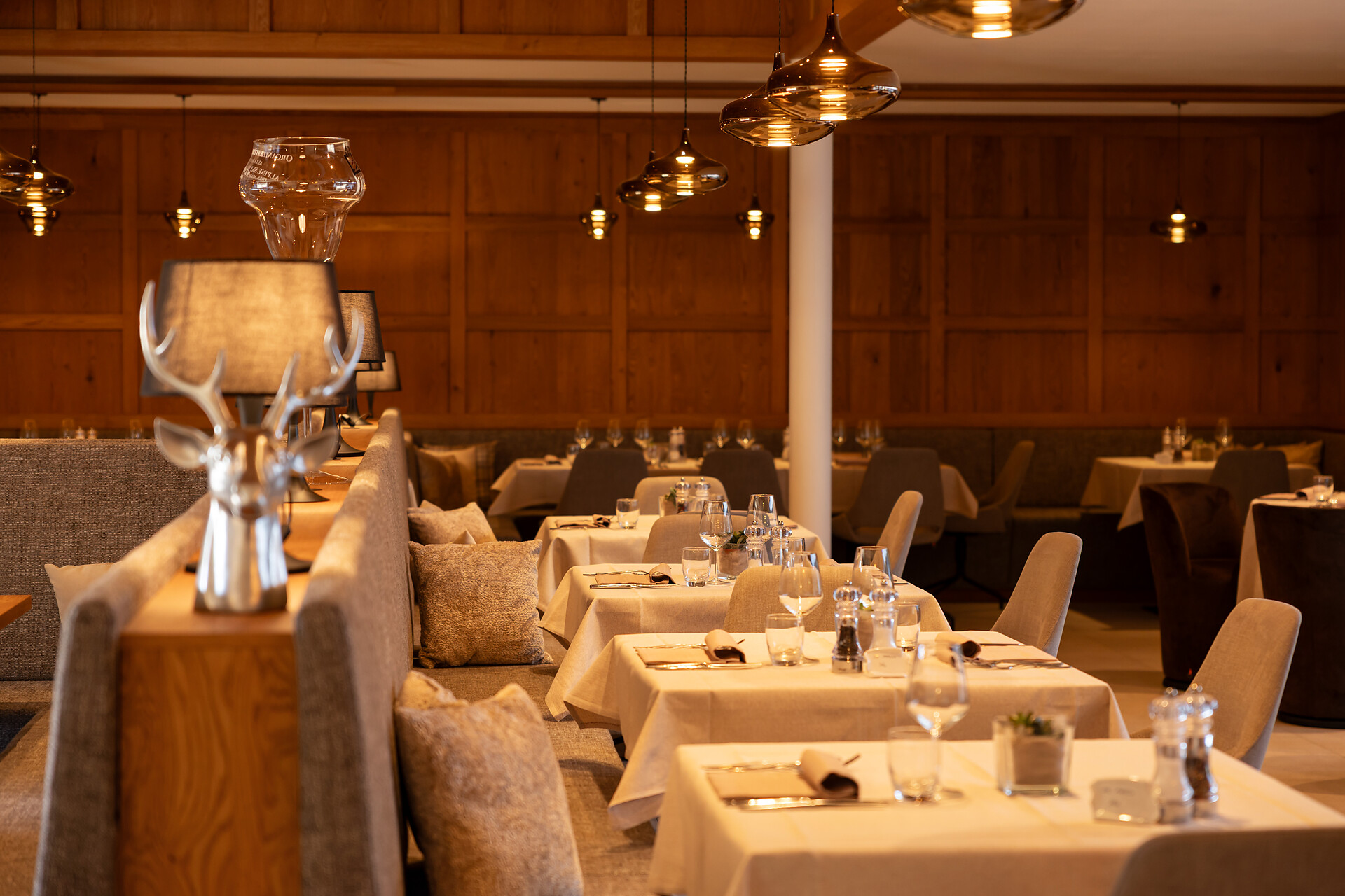 SPEISESAAL