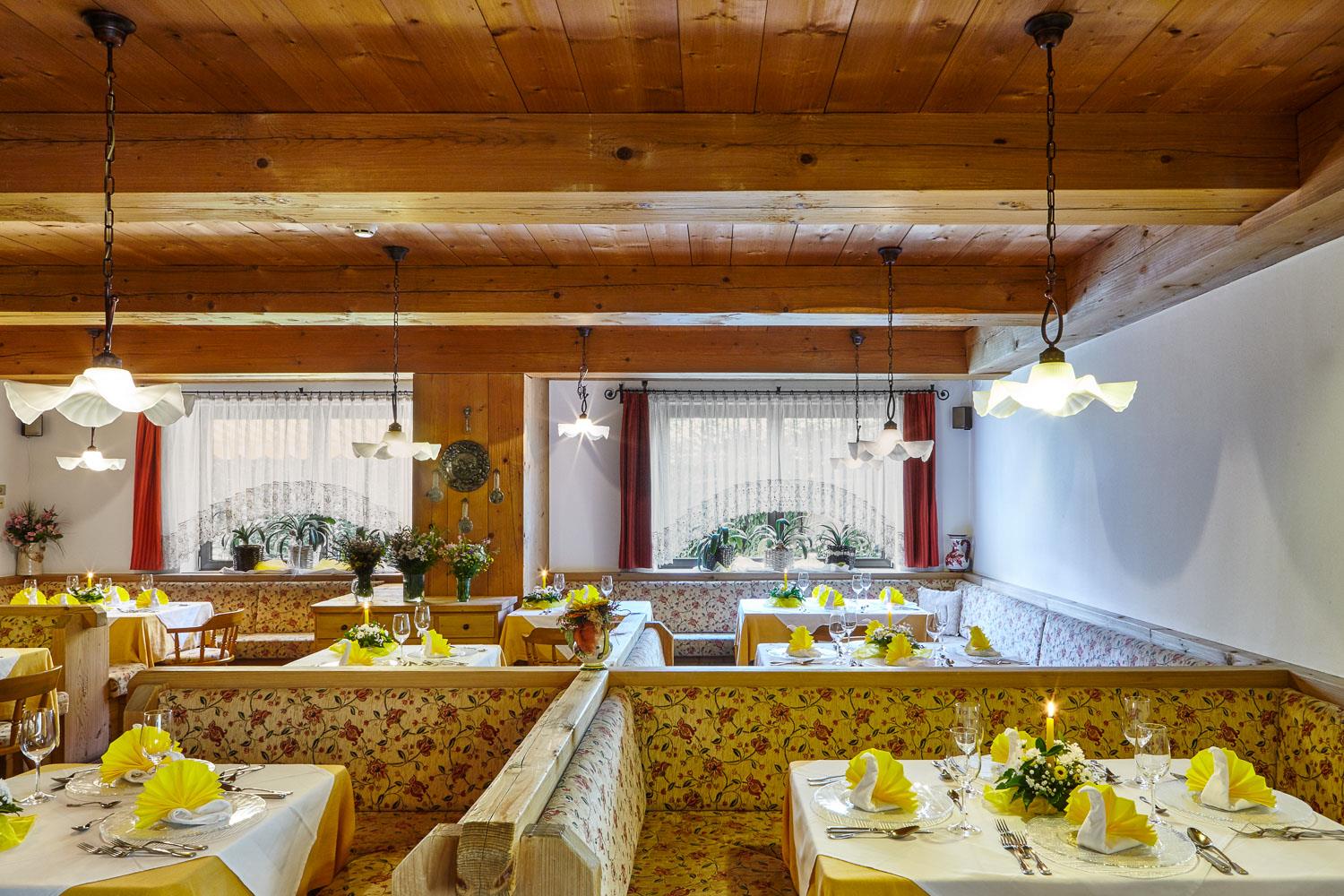 Hotel Obermoosburg Laces 5 suedtirol.info