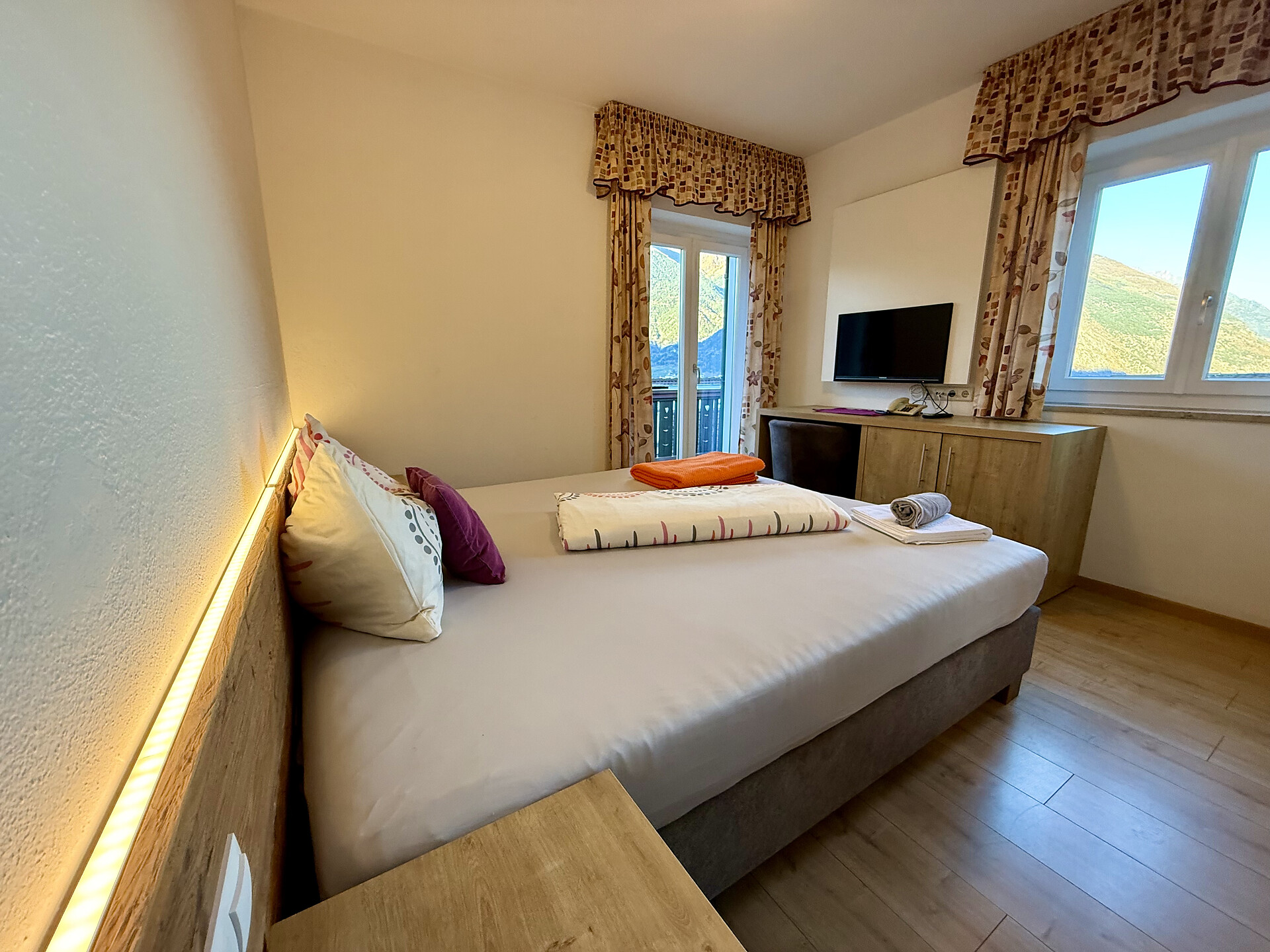 camera standard (16)