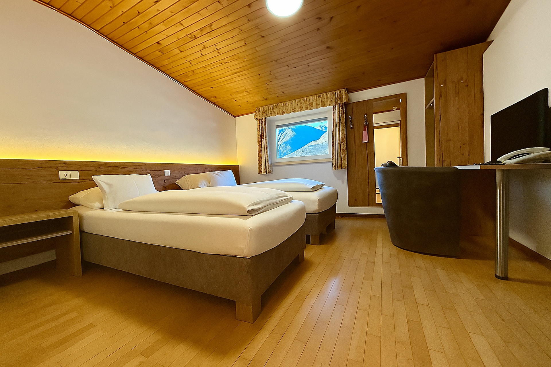 camera standard (26)