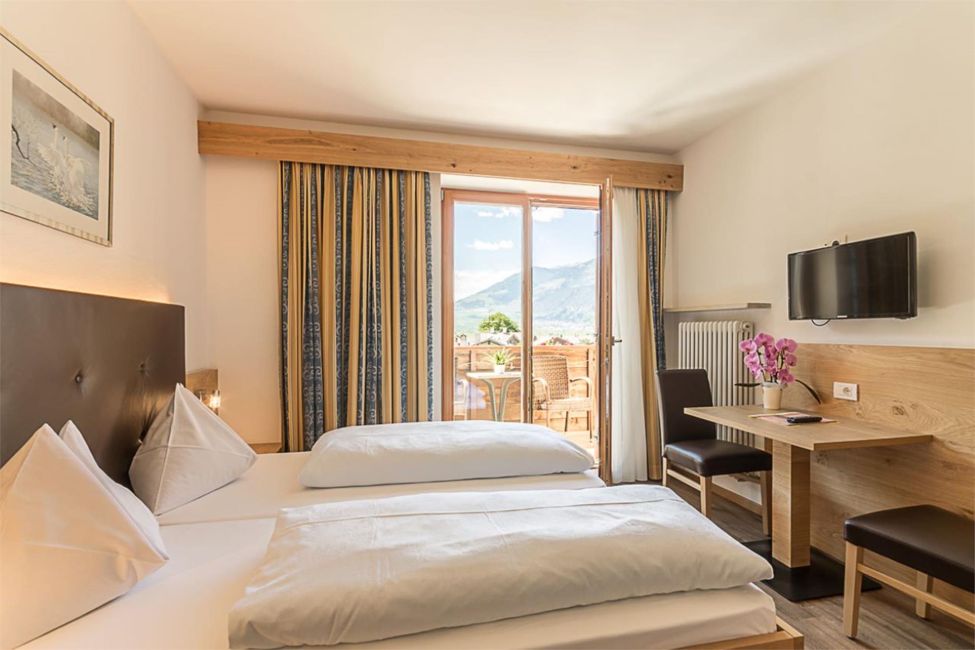 Hotel Montani Latsch/Laces 4 suedtirol.info
