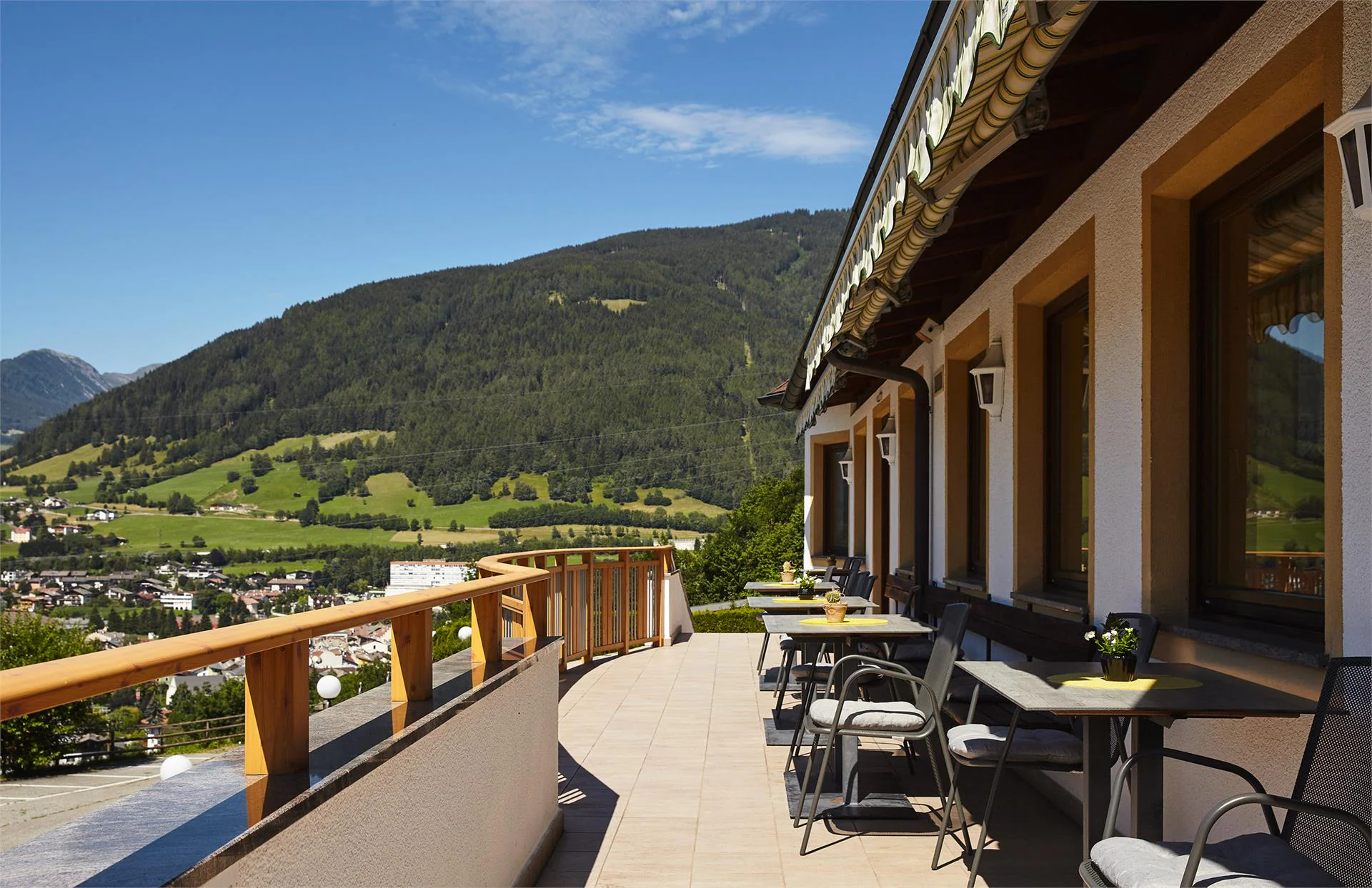 Hotel Sonnenheim Pfitsch/Val di Vizze 29 suedtirol.info