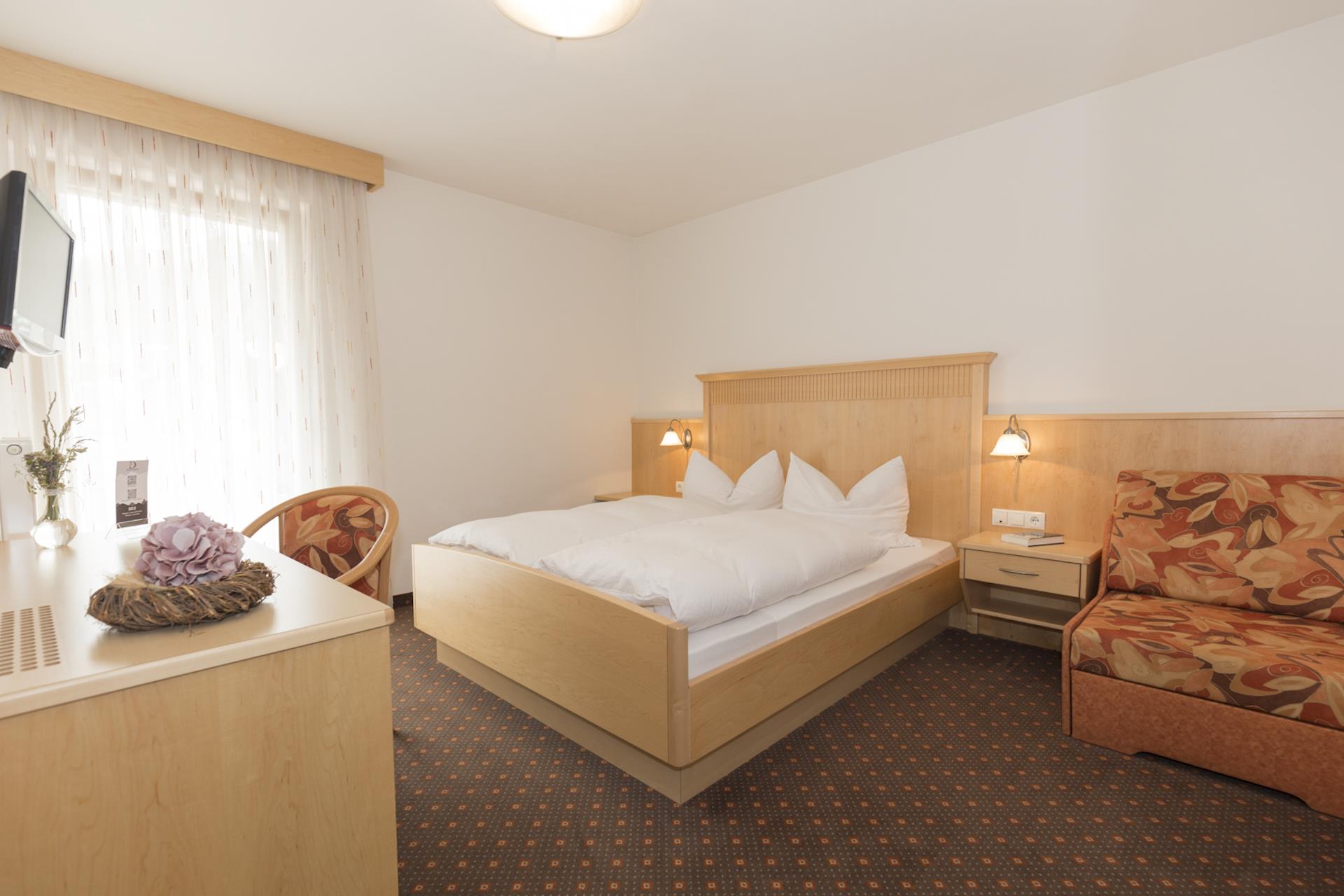 Hotel Dorfwirt Pfitsch/Val di Vizze 15 suedtirol.info