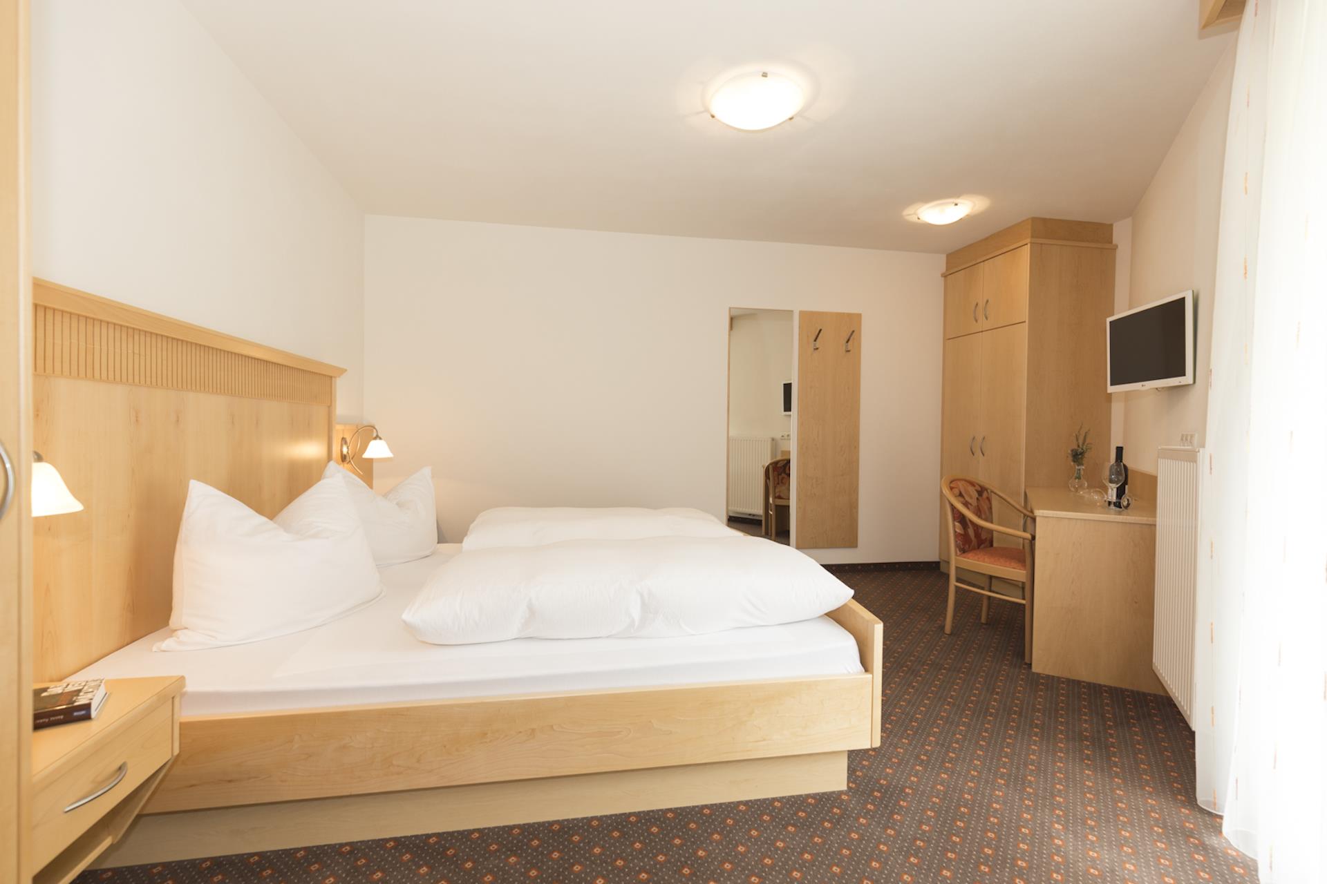 Hotel Dorfwirt Pfitsch/Val di Vizze 10 suedtirol.info