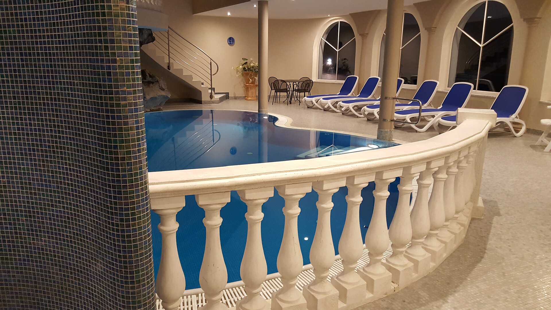 piscina coperta
