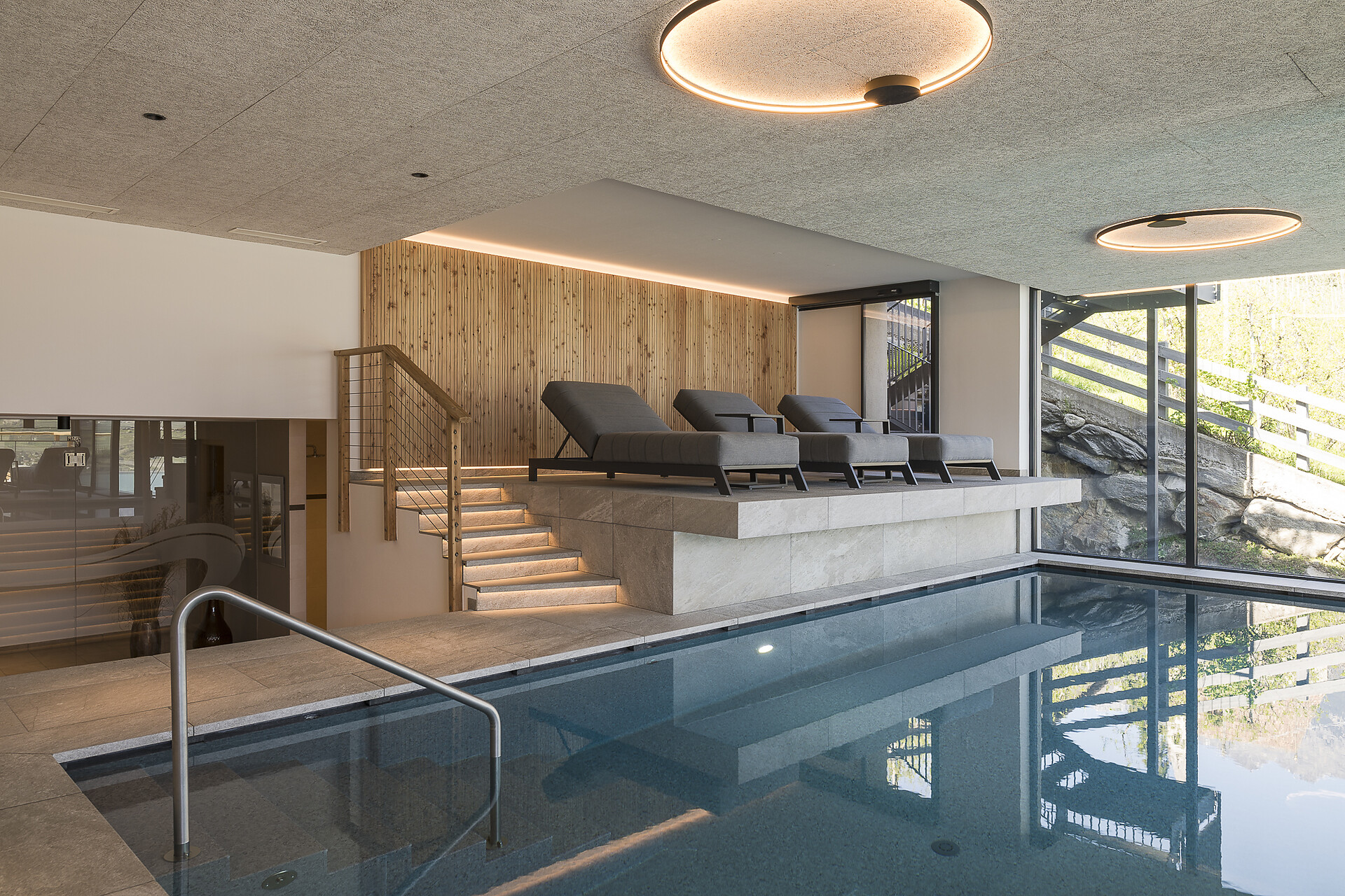 indoorpool