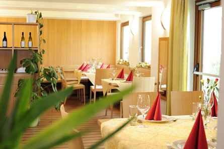 Hotel Reschnerhof Graun im Vinschgau 11 suedtirol.info