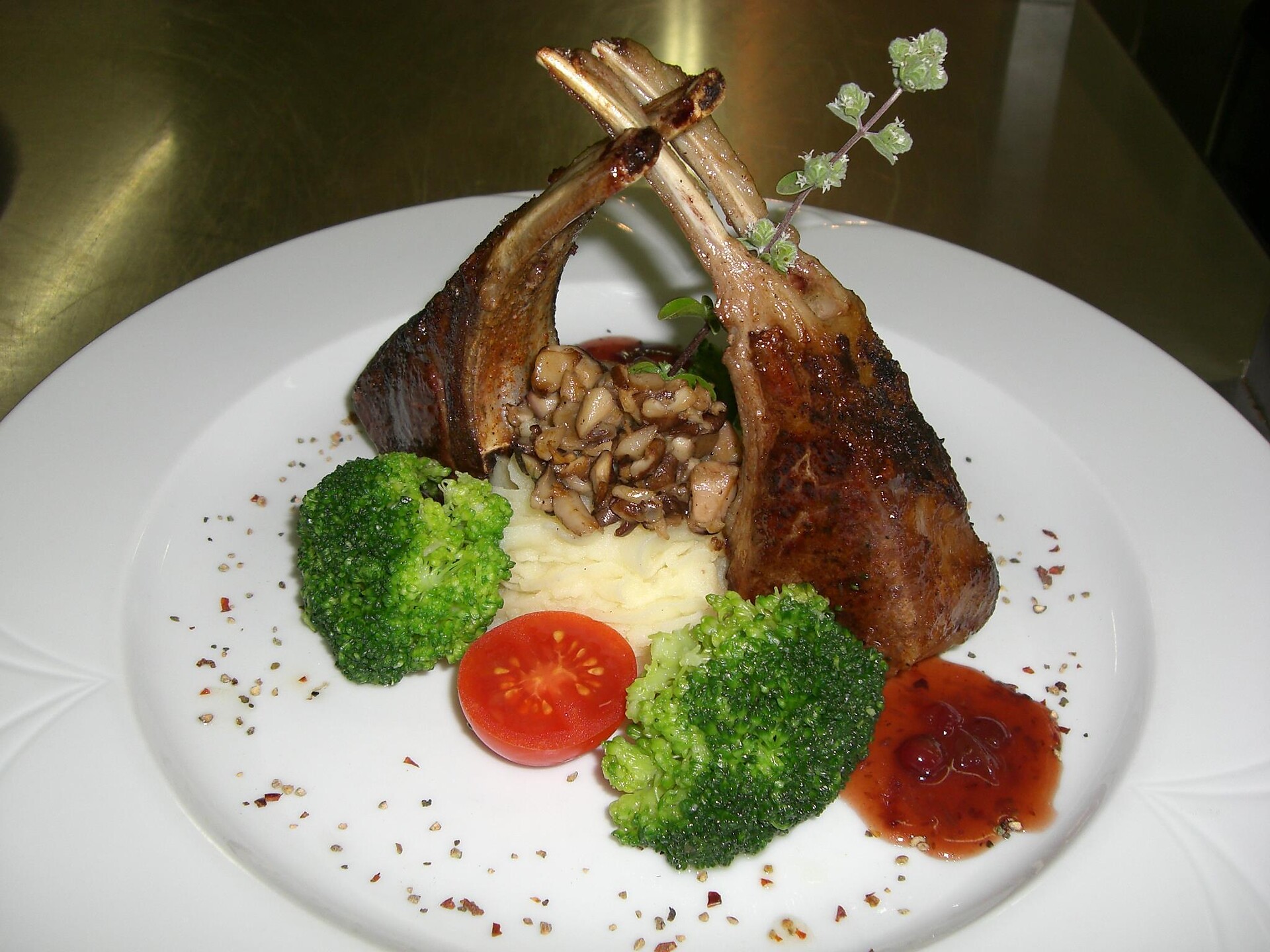 eat and drink in the Reschnerhof