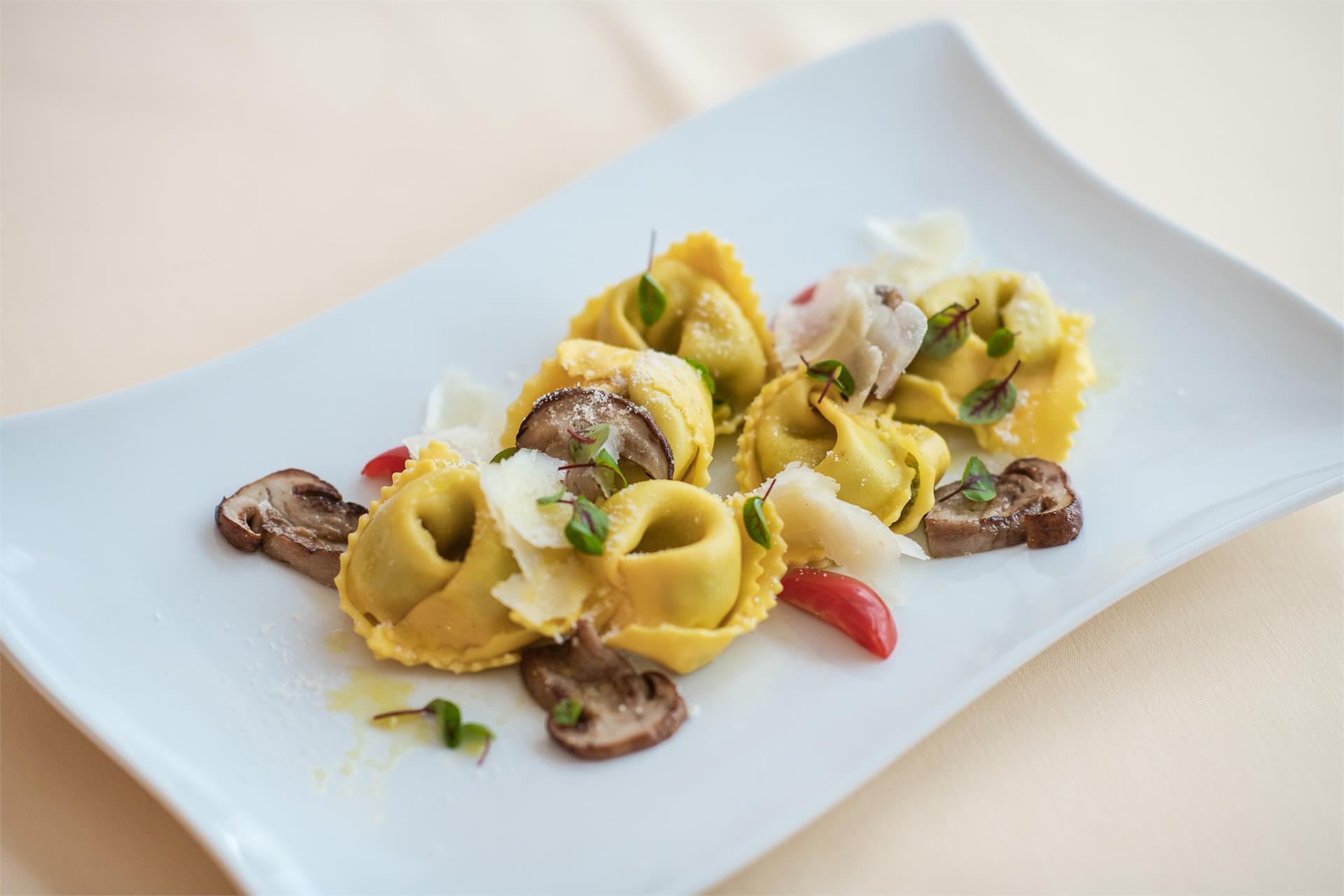 Hotel Zum Mohren Curon Venosta 14 suedtirol.info