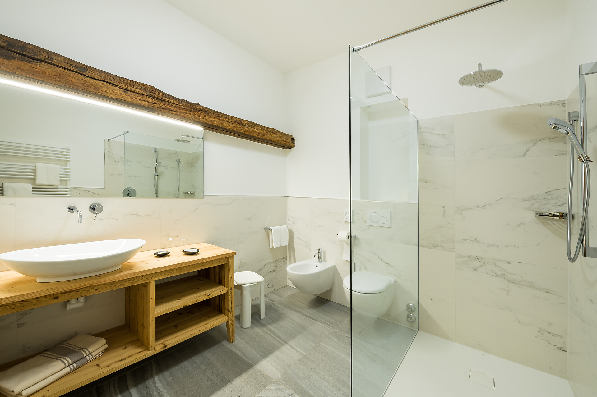 bathroom double room without balcony SUP