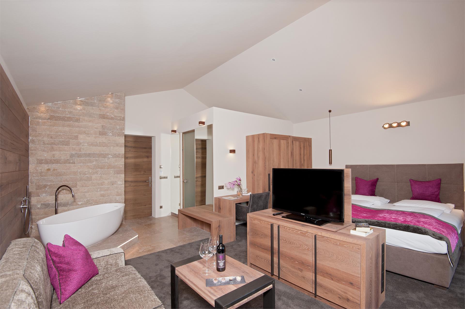 Hotel Ristorante Kirchsteiger Lana 9 suedtirol.info
