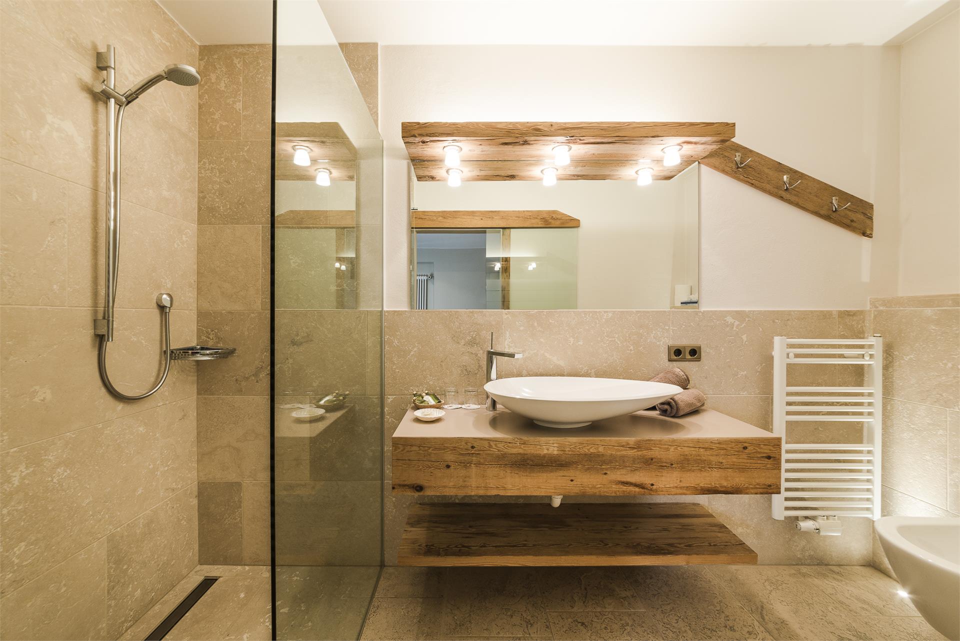 Hotel Ristorante Kirchsteiger Lana 28 suedtirol.info