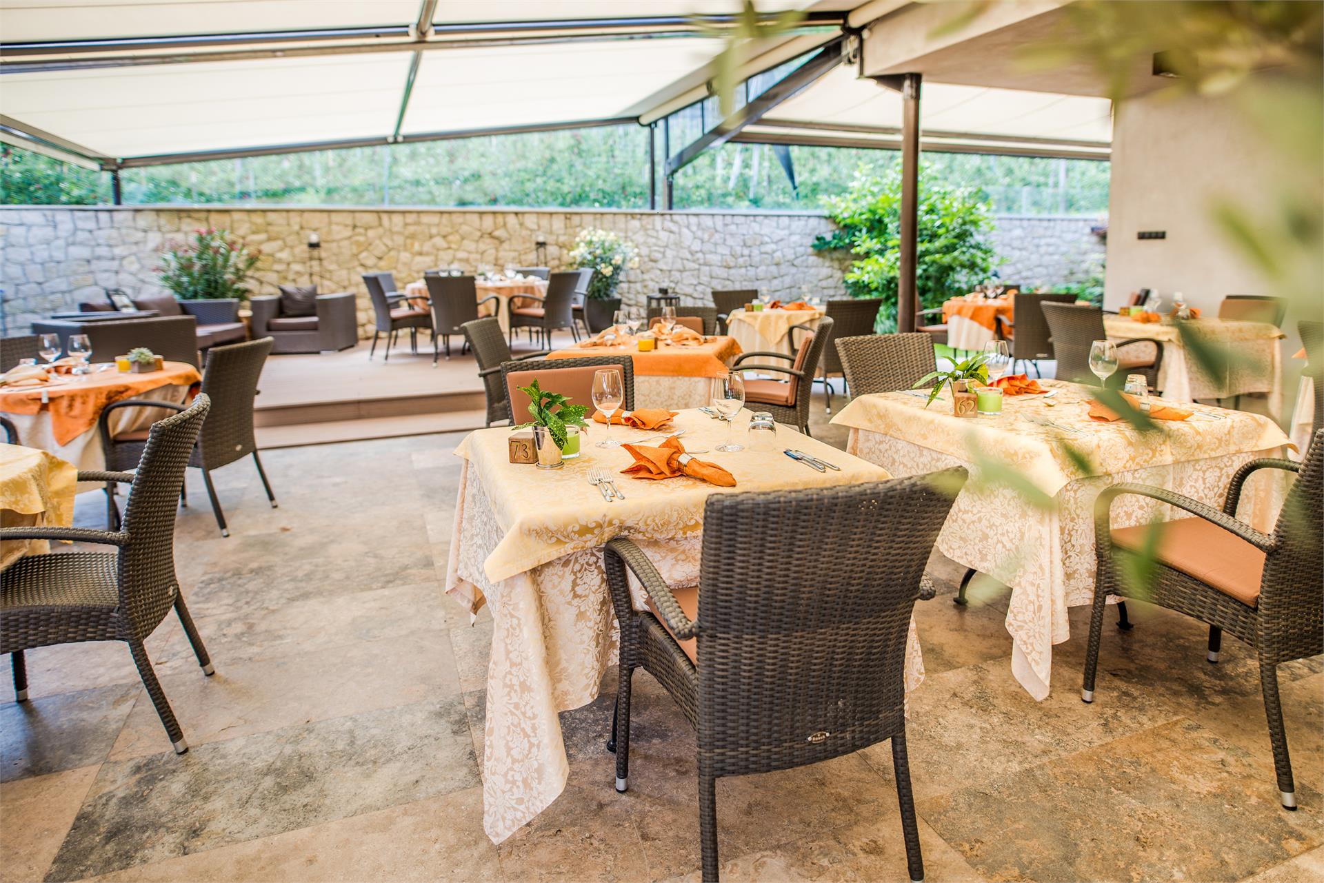 Hotel Ristorante Kirchsteiger Lana 26 suedtirol.info