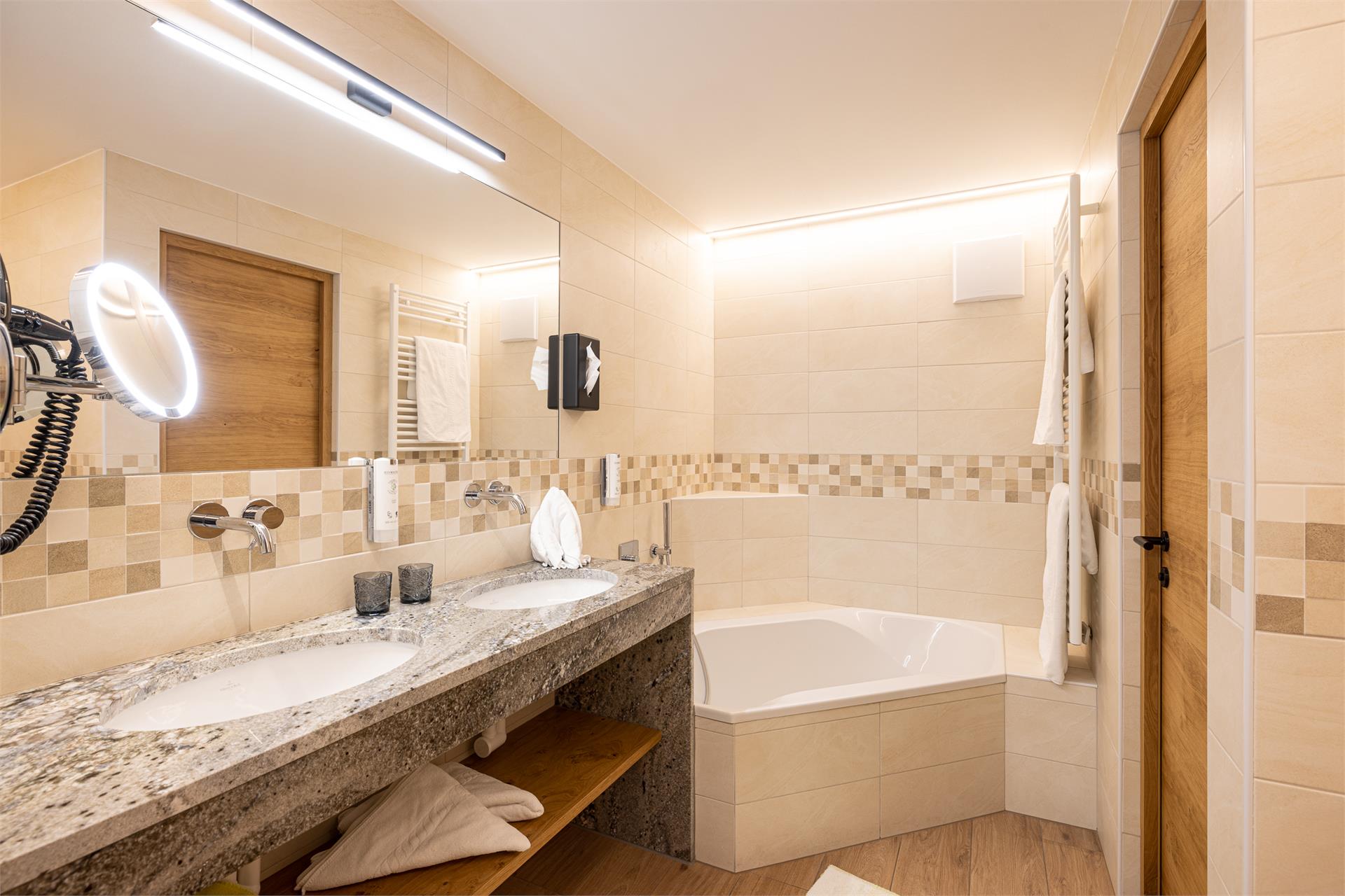 Hotel Waldheim Martell/Martello 5 suedtirol.info