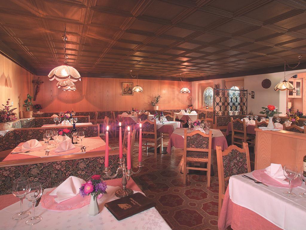 Hotel Ortlerhof Martell/Martello 3 suedtirol.info