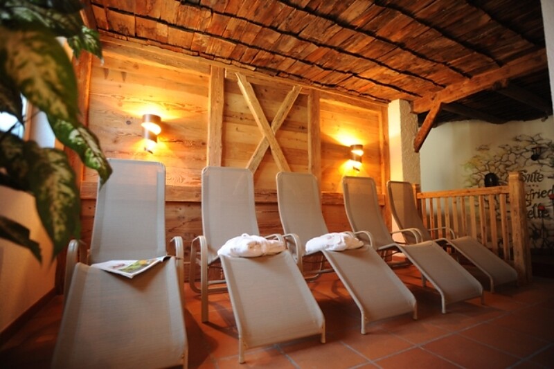 Hotel Bergfrieden Martello 12 suedtirol.info