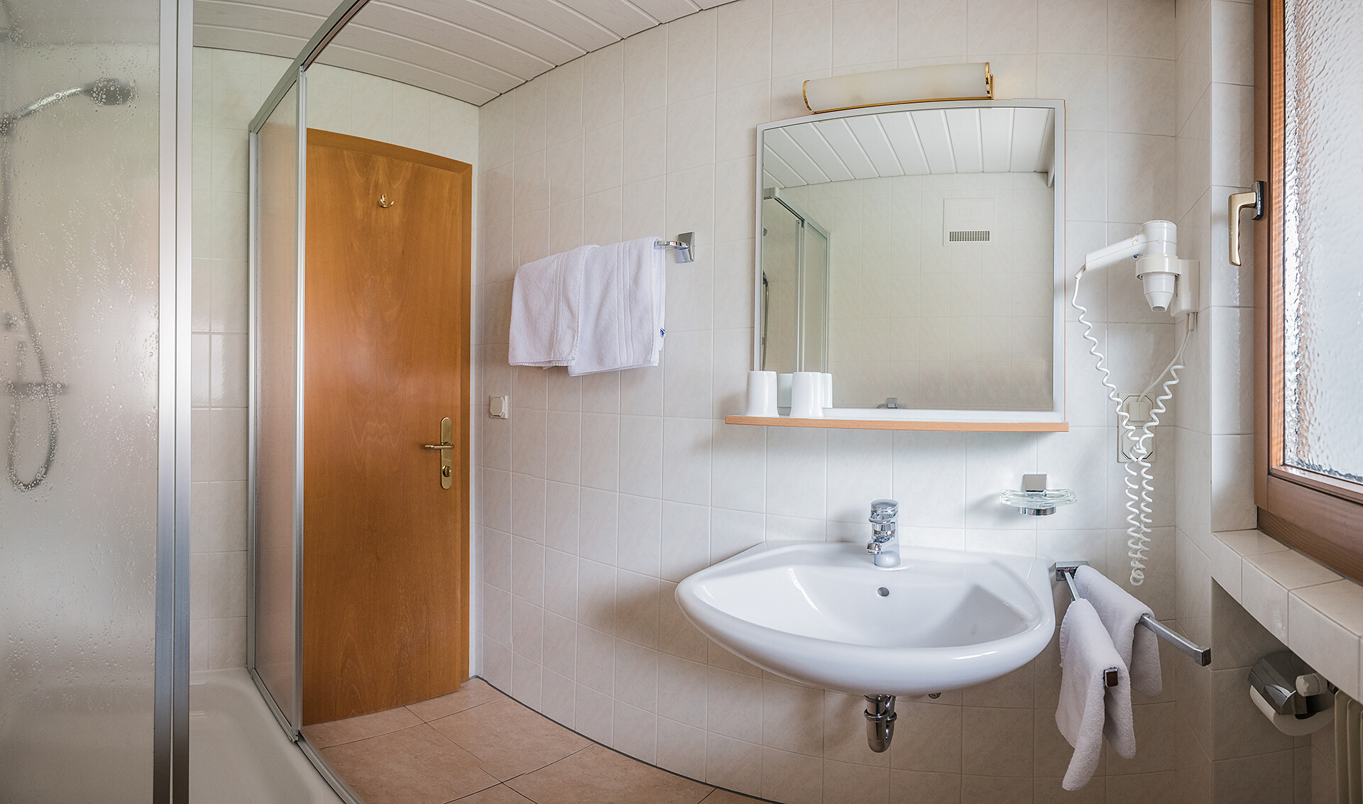 bathroom doubleroom Rasen