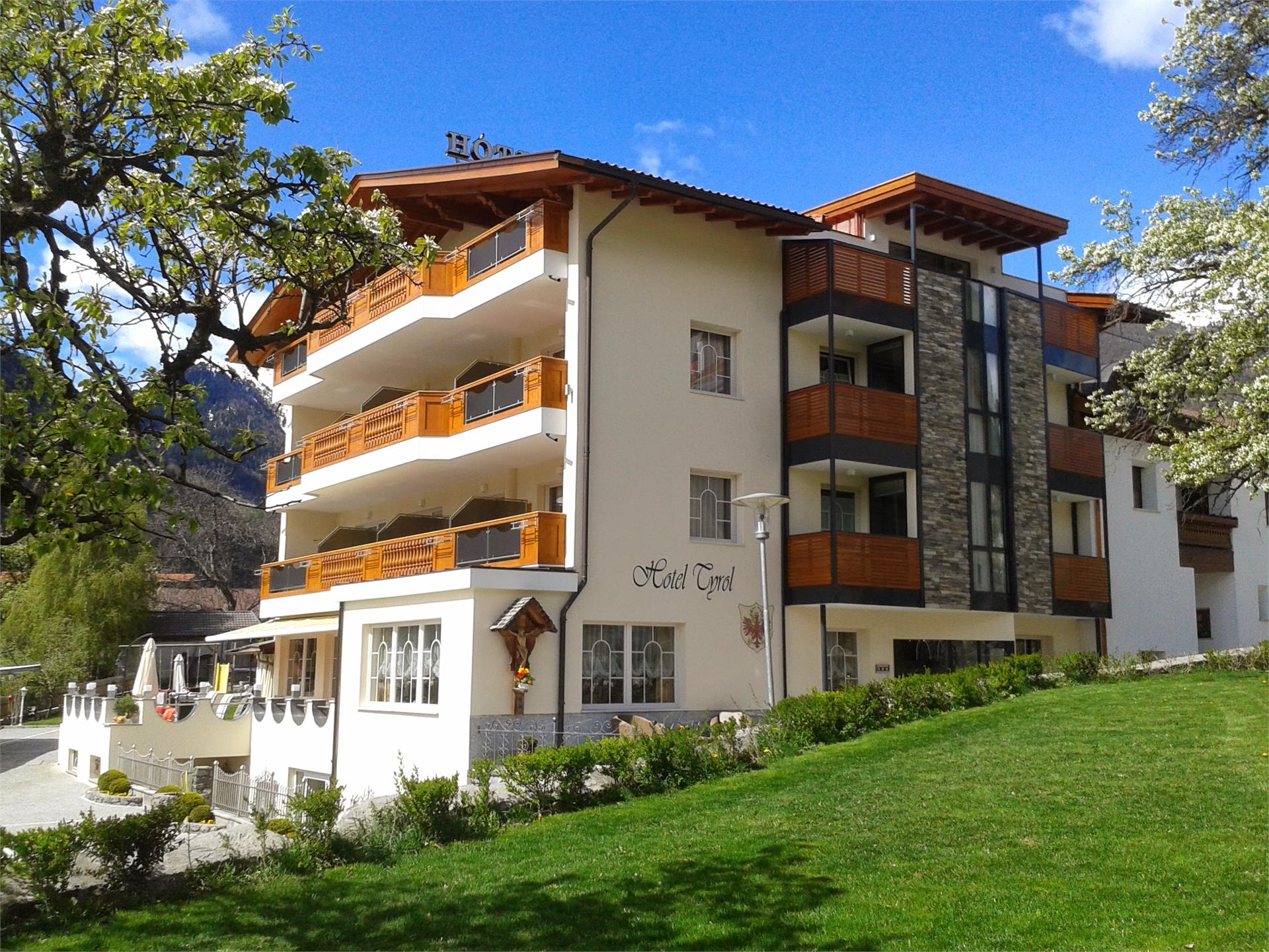 Hotel Tyrol Mals/Malles 1 suedtirol.info
