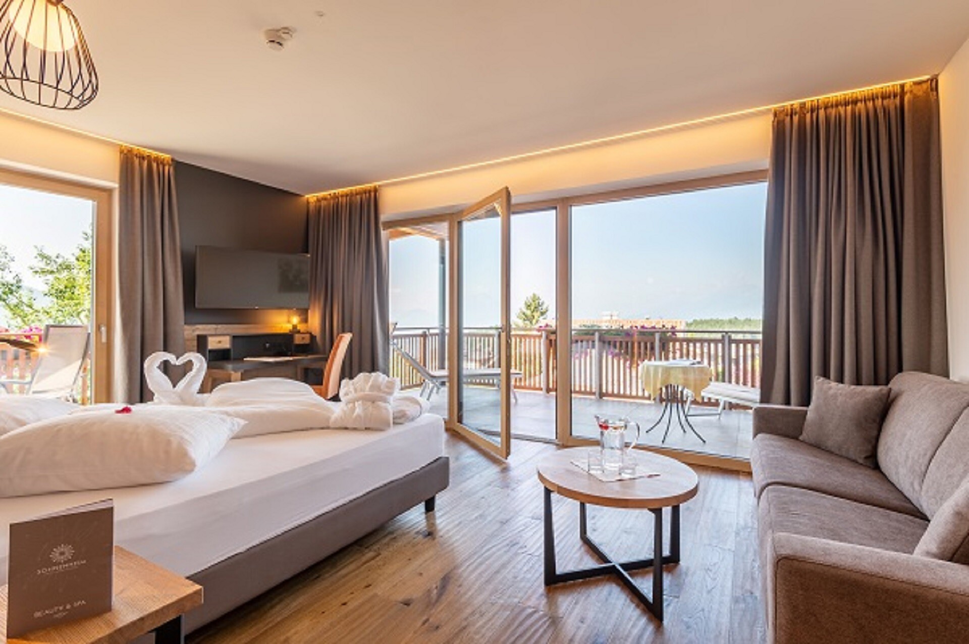 Panorama deluxe room