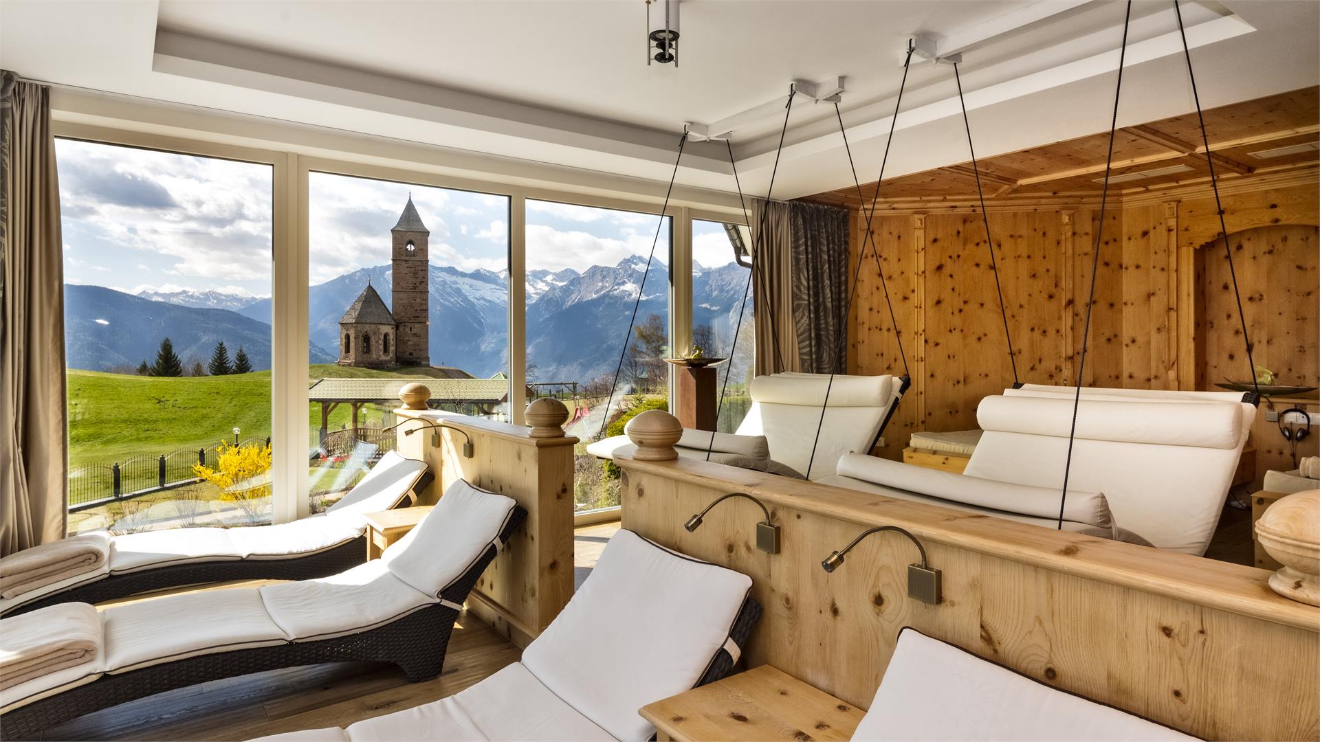 Hotel Sulfner Avelengo 8 suedtirol.info