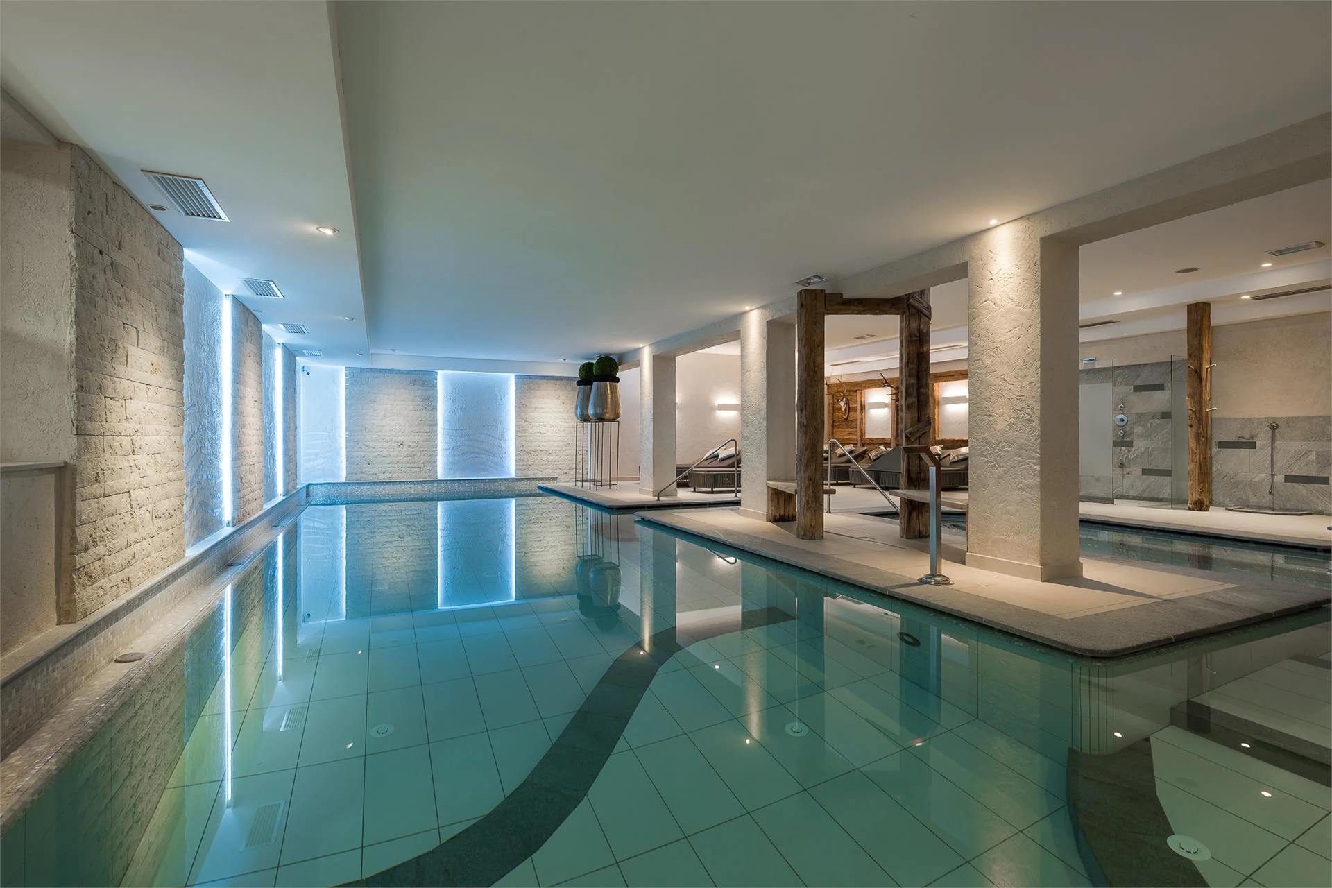 Hotel Salten Avelengo 4 suedtirol.info
