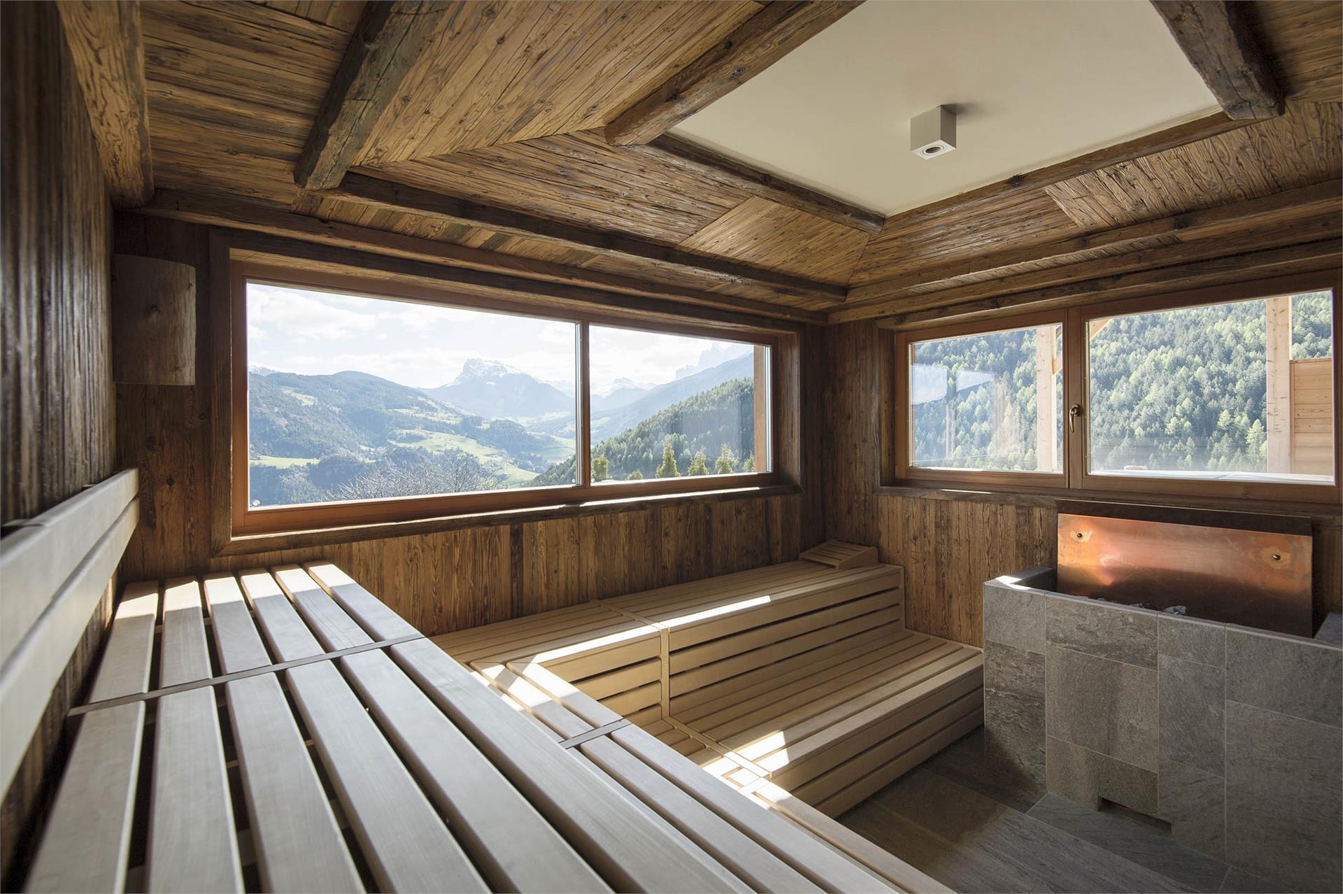 Hotel Gnollhof Klausen 3 suedtirol.info
