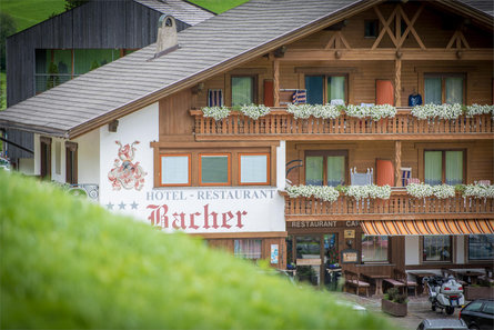 Hotel Bacher Sand in Taufers 3 suedtirol.info