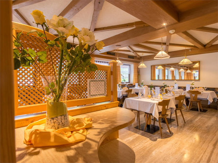 Hotel Bacher Sand in Taufers/Campo Tures 15 suedtirol.info