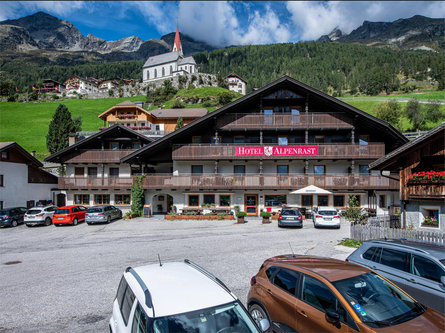 Hotel Alpenrast Sand in Taufers/Campo Tures 1 suedtirol.info