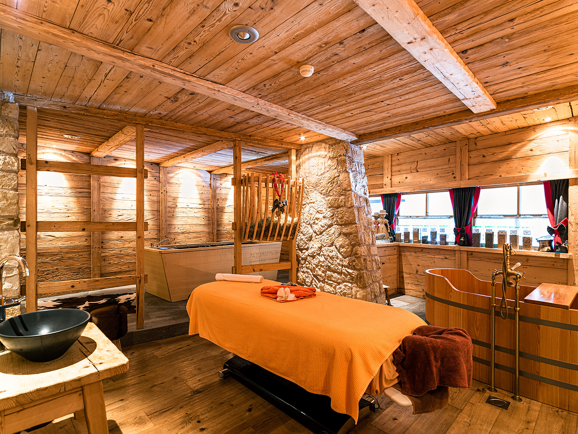 Hotel Granbaita Dolomites Wolkenstein 24 suedtirol.info