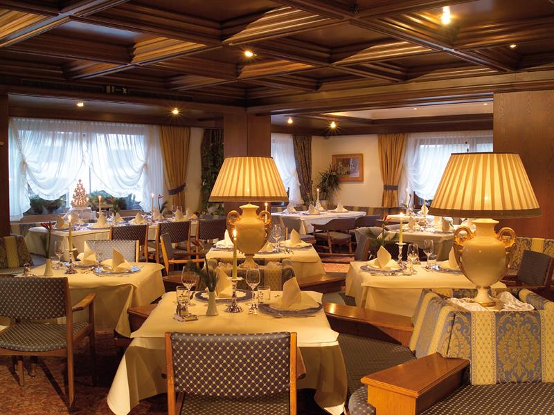 Hotel Armin Sëlva/Selva 13 suedtirol.info