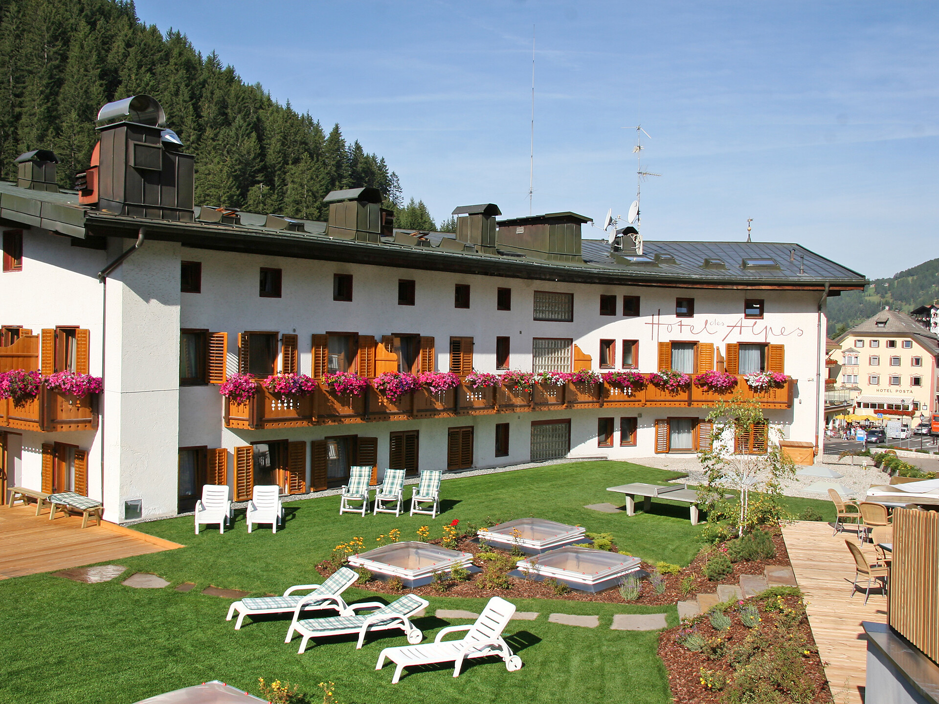 Hotel Des Alpes