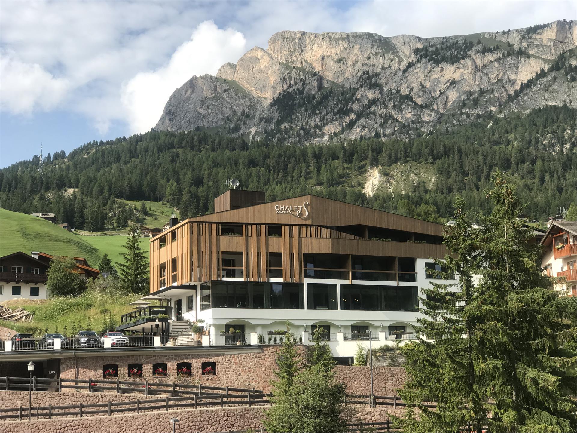 Hotel Chalet S Dolomites Selva 3 suedtirol.info