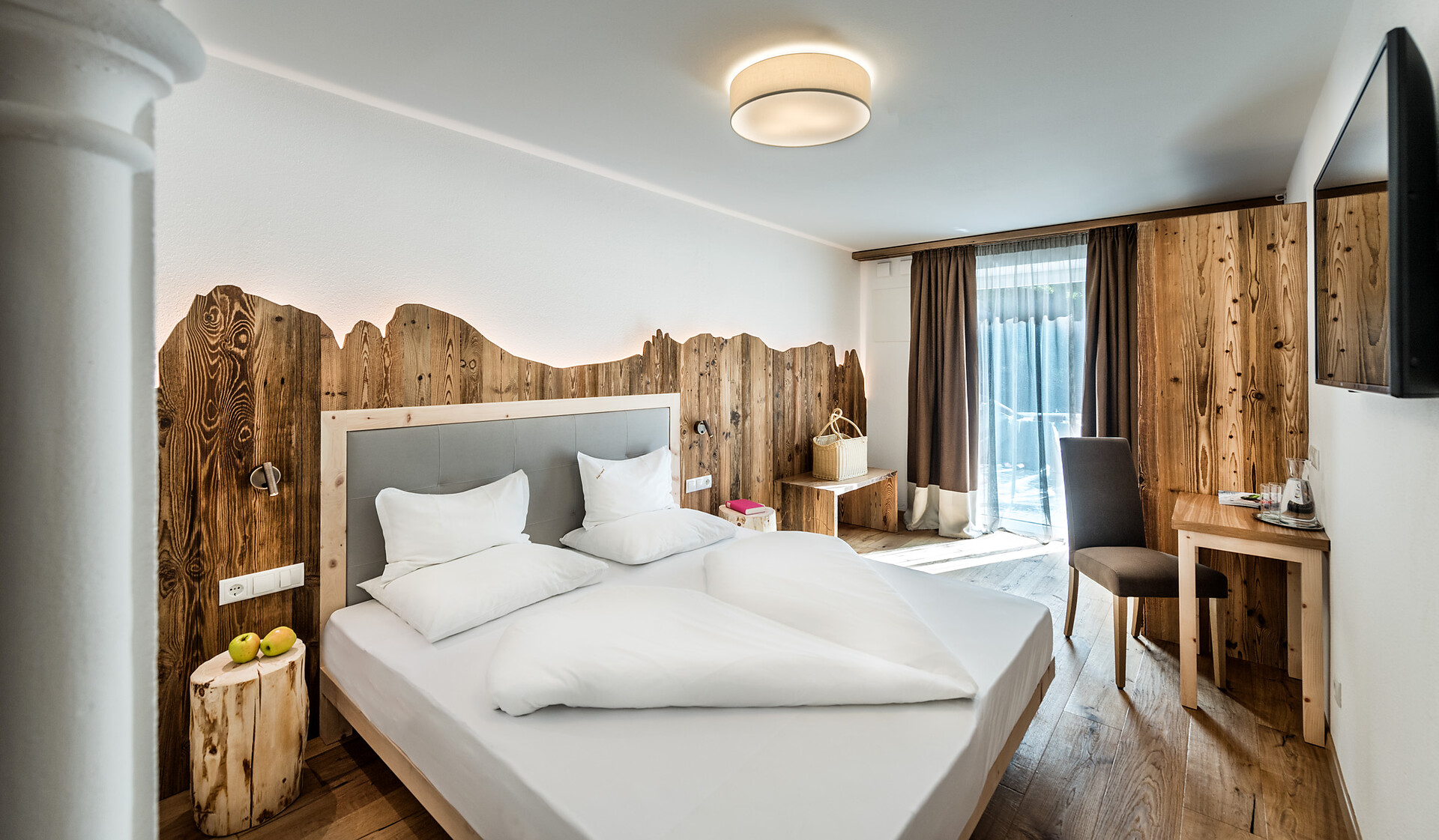 Room Bullaccia