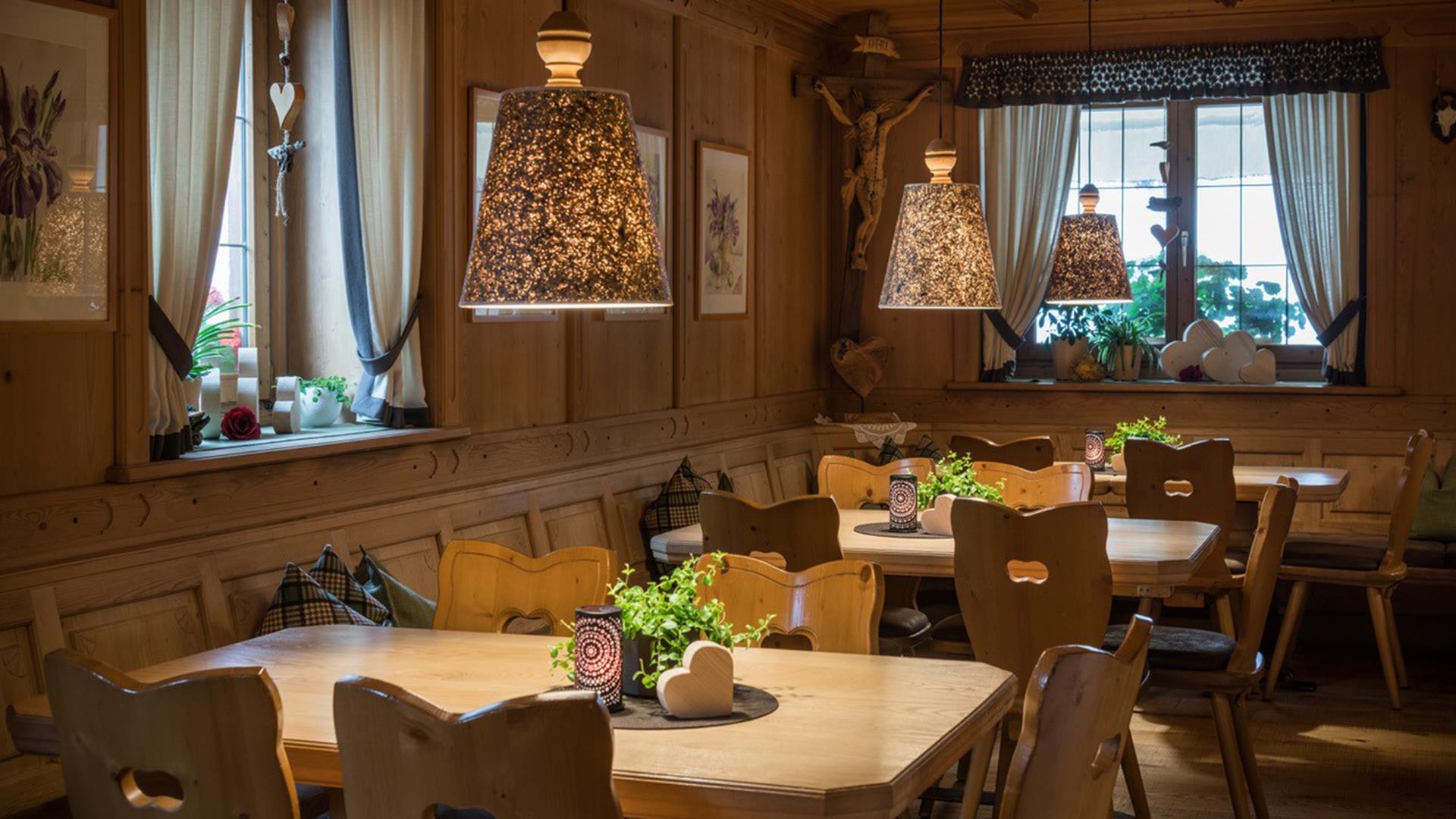 Hotel Messnerwirt Valdaora 23 suedtirol.info