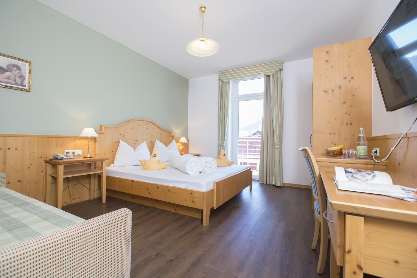 Hotel Kronplatz Valdaora 5 suedtirol.info