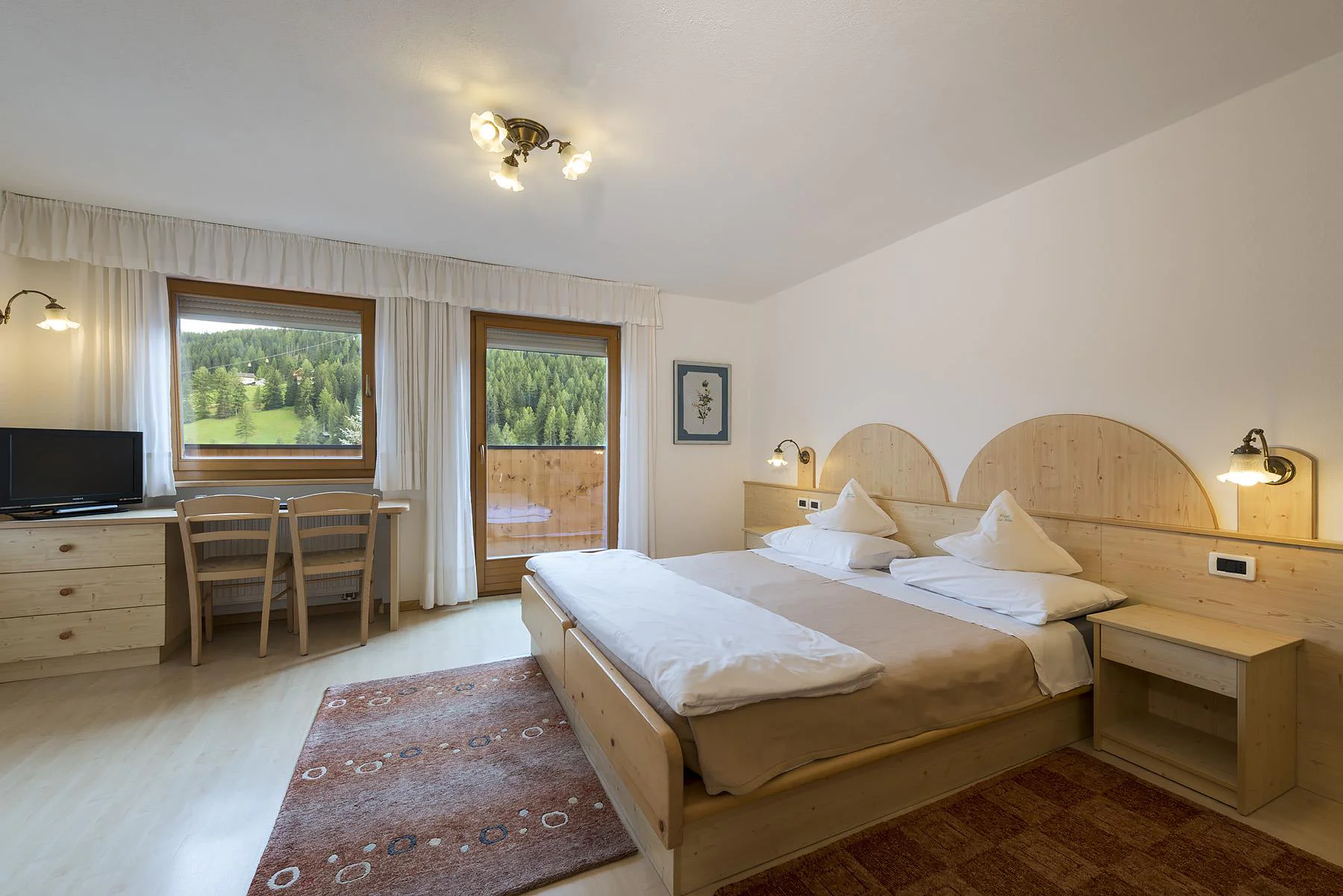 Hotel La Stüa Badia 21 suedtirol.info