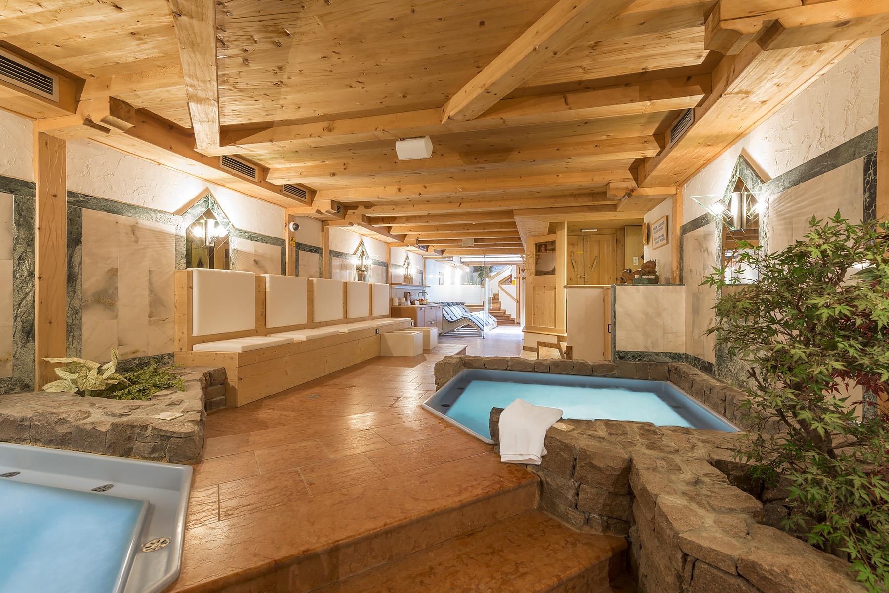 Hotel La Stüa Badia 28 suedtirol.info