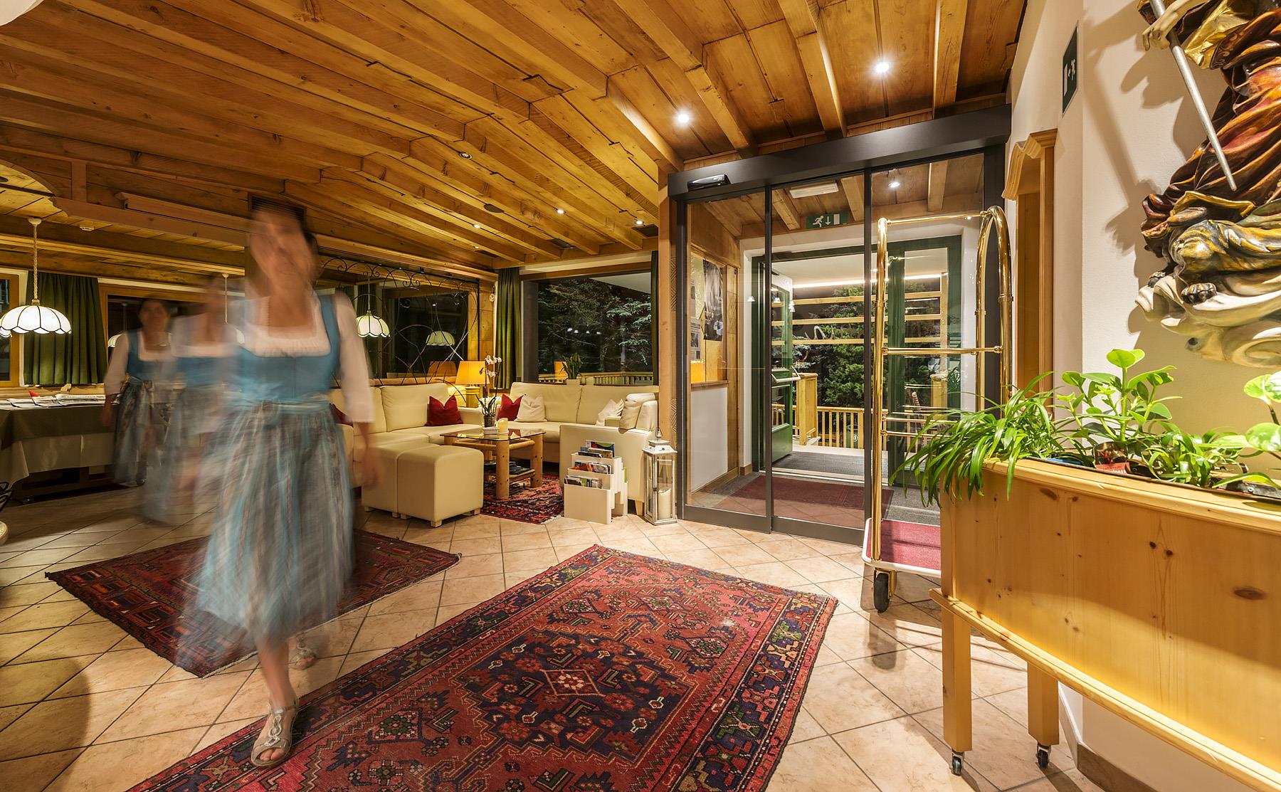 Hotel La Stüa Badia 4 suedtirol.info