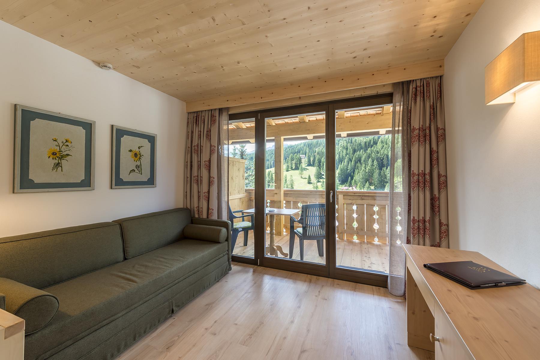 Hotel La Stüa Badia 19 suedtirol.info