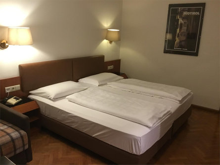 Hotel Garni Adria Bolzano/Bozen 5 suedtirol.info