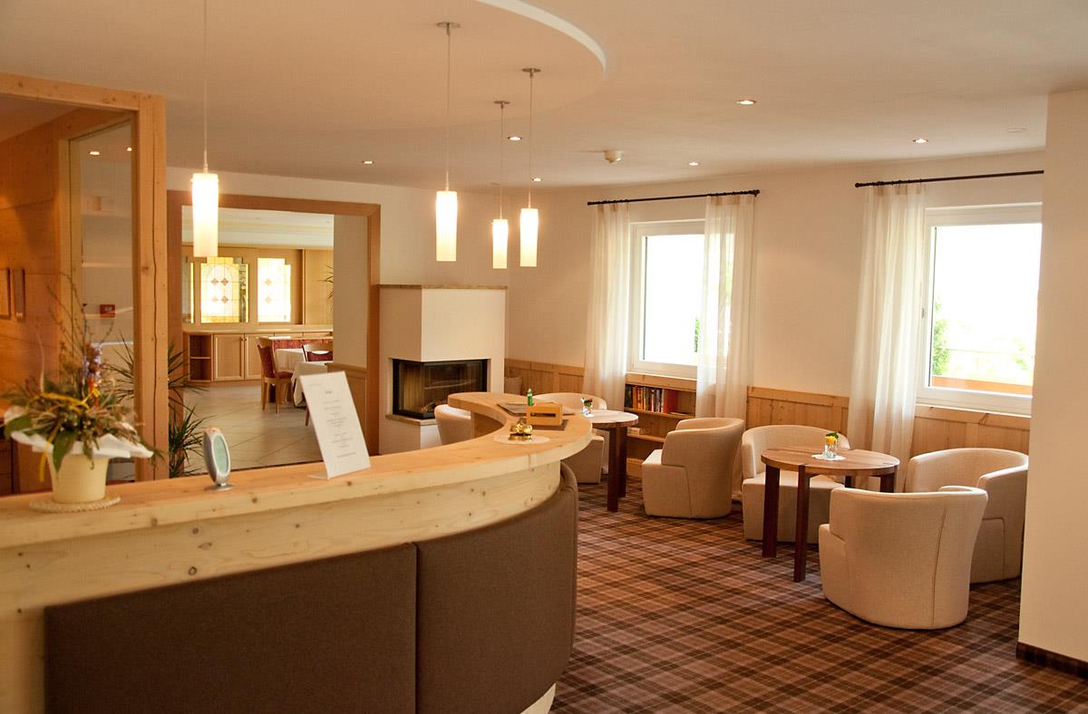 Hotel Flora Algund 8 suedtirol.info