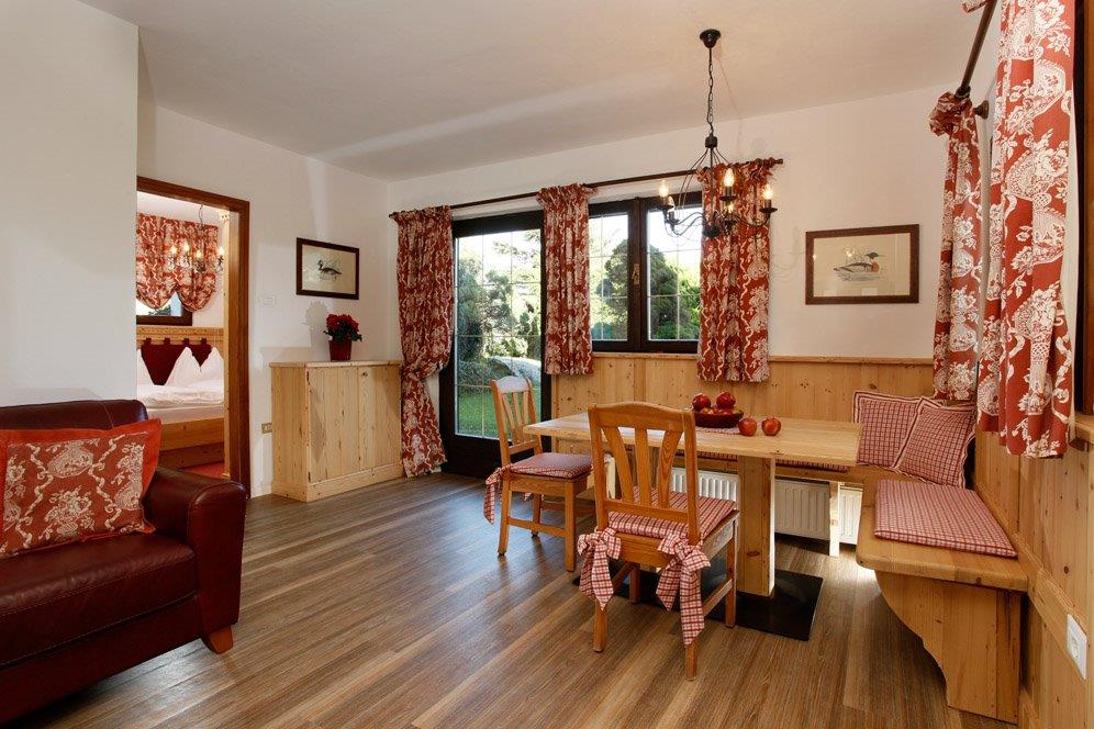 Hotel-Garni Ansitz Pünthof Algund/Lagundo 13 suedtirol.info