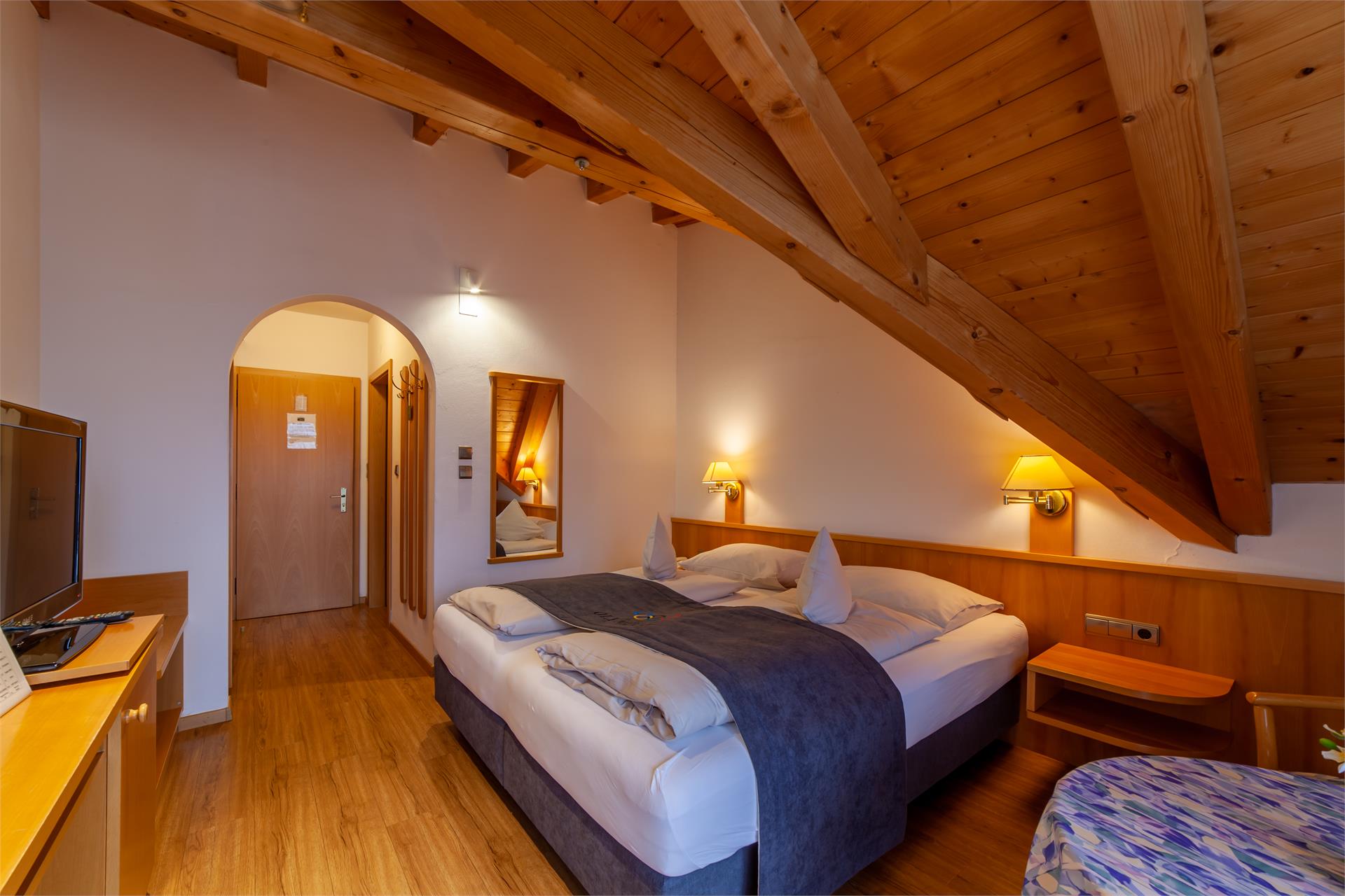 Hotel Olympia Tirolo 13 suedtirol.info