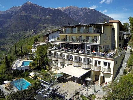 Hotel Ristorante Panorama Tirolo 1 suedtirol.info