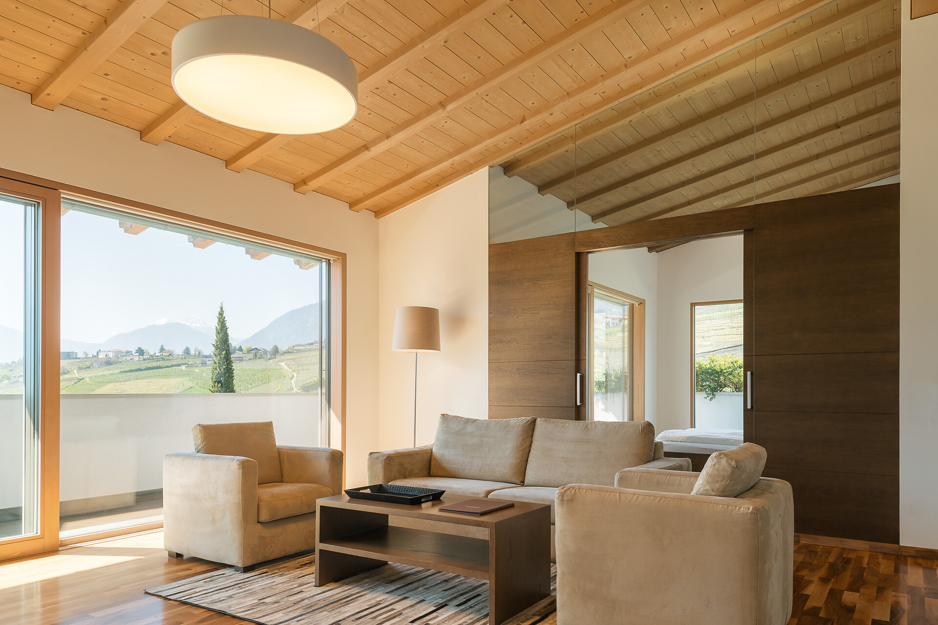 Appartement KroneLiving Tirolo 18 suedtirol.info