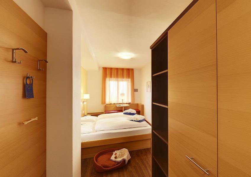 Hotel Ristorante Mair am Ort Tirolo 10 suedtirol.info
