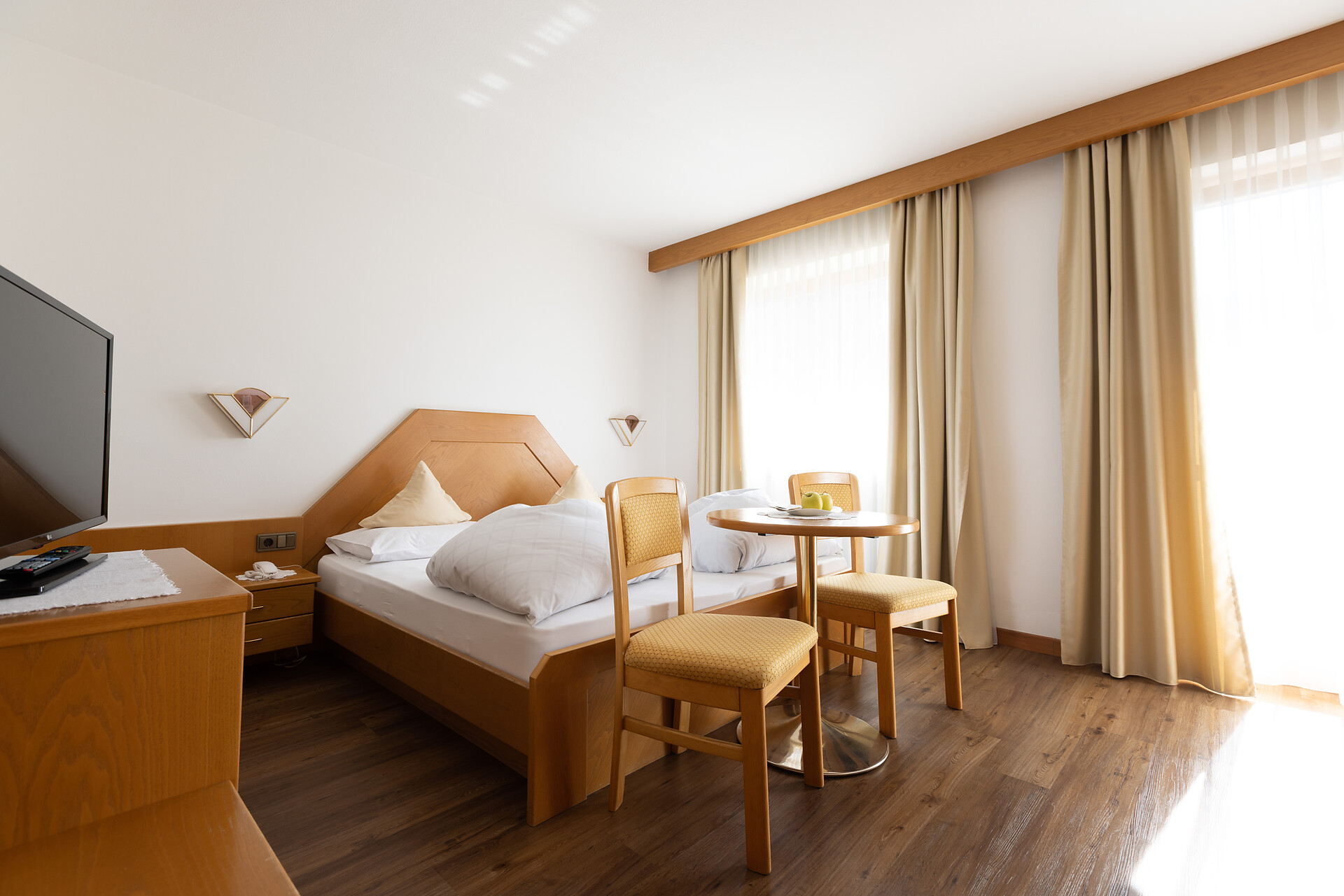 Doppelzimmer mit Balkon Ostseite