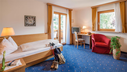 Hotel Bellevue Tirol/Tirolo 18 suedtirol.info